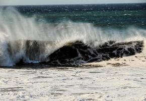 Wellen im das Ozean foto