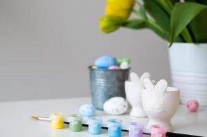 Ostern Hintergrund mit Pastell- Eier, Blumen, Farbe etc.frühling Ferien foto