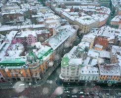 Antenne Aussicht von das historisch Center von lviv im Winter, unesco kulturell Erbe. foto