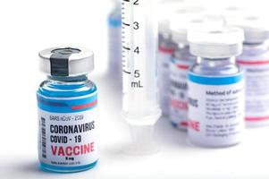 Covid-10-Impfstoff-Viles