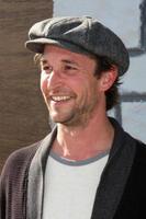 los Engel dez 11 Noah Wyle kommt an beim das Yogi Bär 3d Premiere beim das Dorf Theater auf Dezember 11 2010 im westwood ca. foto