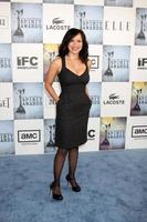 Rosie perez ankommen beim das Film Unabhängige 24 .. jährlich Geist Auszeichnungen auf das Strand im Santa Monica ca. im Februar 21 20092009 foto