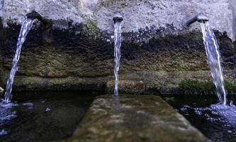 alt Wasser Brunnen foto