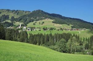 Landschaft im Kleinwalsertal, Vorarlberg, Österreich foto