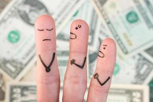 Finger Kunst von Familie während Streit auf Hintergrund von Geld. Konzept von Ehefrau und Kind Schrei auf Ehemann. foto