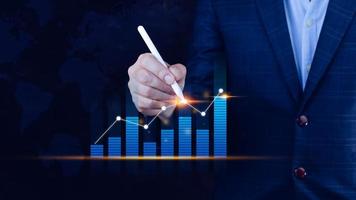 Geschäftsmann Stift Stift berühren Punkte Symbol Lager Graph und Diagramm Hintergrund, Konzept Wachstum und Entwicklung Geschäft Investition, Lager Markt und Strategie Herstellung Markt planen foto