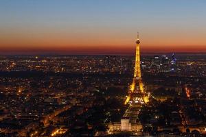 Sicht von Paris beim Sonnenuntergang, Frankreich foto