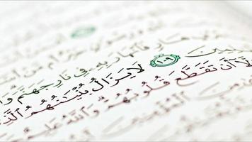 Koran das heilig Buch von Muslim Religion foto