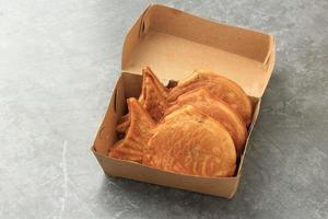 Taiyaki Fisch gestalten Pfannkuchen mit rot Bohne Füllung foto