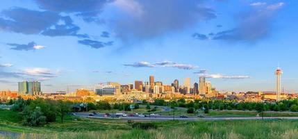 Denver Innenstadt Stadt Horizont, Stadtbild von Colorado im USA foto