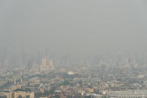 Luft Verschmutzung und Uhr 2.5 über gefährlich Niveau im Bangkok Thailand foto