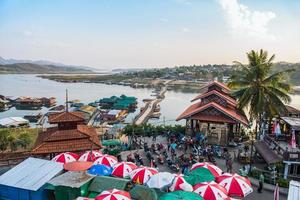 Kanchanaburi, Thailand, feb 13, 2015, das Landschaft von Sankhlaburi, Thailand, ein friedlich Ort. foto