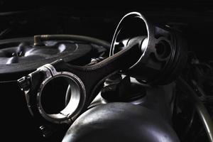 Auto Motor Wartung. Motor Kolben System Reparatur. foto