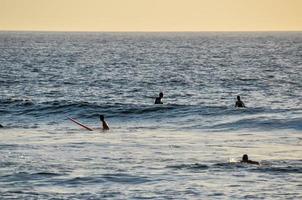 Surfen im Ozean foto