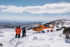 Suche Betrieb im Berge. medizinisch Rettung Hubschrauber im schneebedeckt Berge. generativ ai foto