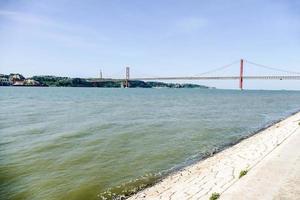 Brücke im Lissabon, Portugal foto