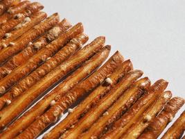 gesalzene Sticks Snacks gebackenes Essen foto