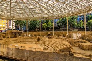 schön Ruinen von das uralt römisch Amphitheater im Saragossa Spanien Museo del Teatro de caesaraugusta foto