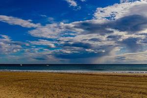 Strand Landschaft Frieden und ruhig auf ein sonnig warm Tag foto