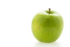 grüner Apfel isoliert foto