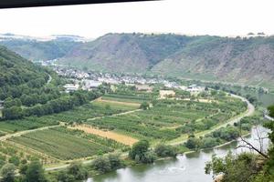 Mosel Senke mit Dorf dieblich foto