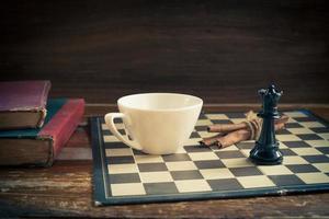 immer noch Leben Schach auf Tafel ,Konzept Geschäft Spiel foto