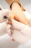 Maniküre entfernen alt Nagel Polieren foto