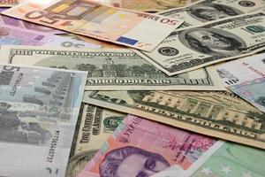 Währungen - - Euro, Dollar, Rubel, hrivna foto