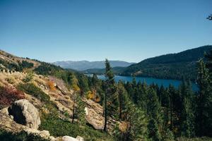 schöne Herbstlandschaft in Kalifornien foto