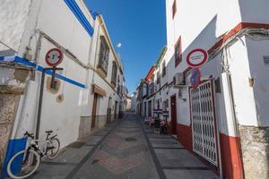 Cordoba Straßen und Weiß gemalt Häuser mit Original die Architektur foto