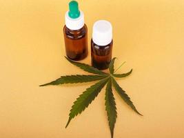 Extrahieren Sie medizinisches Cannabisöl, Kräuterelixier und ein natürliches Heilmittel gegen Stress und Krankheiten