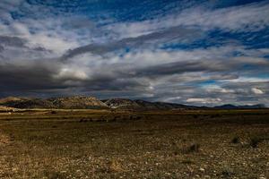 l Ruhe Herbst Berg Landschaft von Aragon Spanien foto