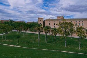 maurisch historisch Palast im das Spanisch Stadt von Saragossa foto