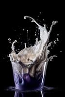 Milch Spritzen von das Glas auf schwarz Hintergrund generativ ai foto