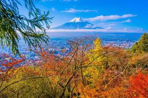 Landschaft bei mt. Fuji im Herbst, Japan foto