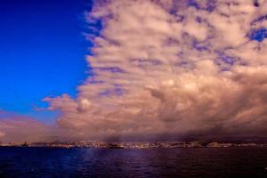 Himmel mit Wolken foto