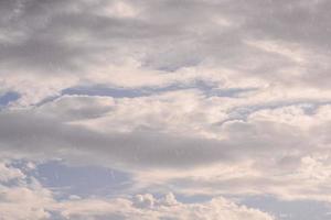 Himmel mit Wolken foto