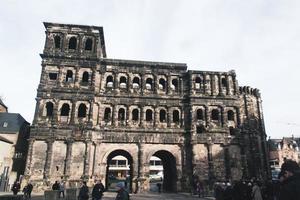 trier, deutschland 2015- port nigra, schwarzes tor foto