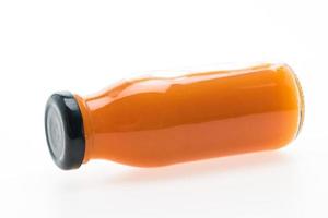 Orangensaftflasche lokalisiert auf weißem Hintergrund foto