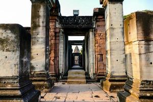 uralt Buddhist Tempel im Asien foto