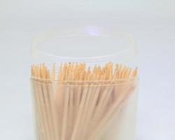 Bambus Zahnstocher Texturen. Bambus Zahnstocher isoliert auf Weiß Hintergrund foto