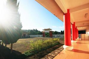 Museum von Chinesisch Führer Wer migriert zu das thailändisch Rand und Anbetung von Chinesisch Menschen und Hügel Stämme im Chiang Rai Provinz, Thailand. foto