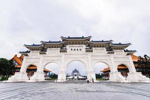 Taipeh, Taiwan - - Okt. 07, 2017-chiang Kai-Shek Denkmal Halle im Taipeh, Taiwan, ist ein National Monument, Wahrzeichen und Tourist Attraktion aufgerichtet im Erinnerung von Präsident Chiang Kai-shek. foto