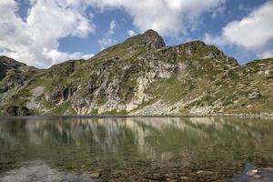 Schönheit Landschaft von Berge und Seen im rila Berg, Bulgarien foto