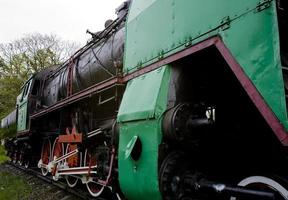 schön alt zerstört historisch Eisenbahn Stehen im das Museum foto