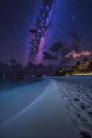 Strand beim Nacht mit das milchig im das Himmel. generativ ai. foto