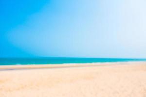 abstrakter defokussierter Strand und Meer für Hintergrund foto