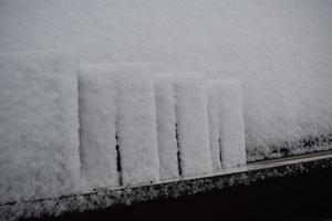 Treppe im frisch Schnee foto