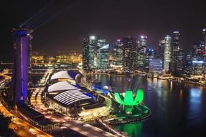Singapur-Okt 28-die 6.3 Milliarde Dollar. Yachthafen Bucht Sand Hotel dominiert das Horizont beim Yachthafen Bucht, Vogel Augen Aussicht auf Okt. 28, 2014 im Singapur. foto