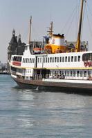 Dampfschiff Fähre Hafen und Meer Hintergrund und Landschaft foto